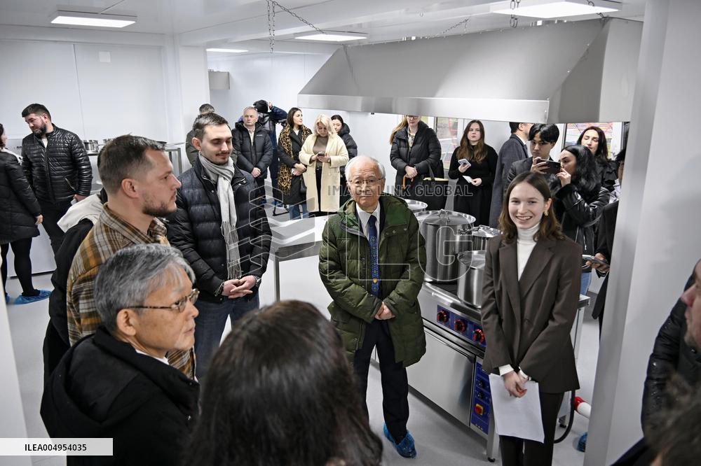 Japan-sponsored kindergarten lunch center in Ukraine