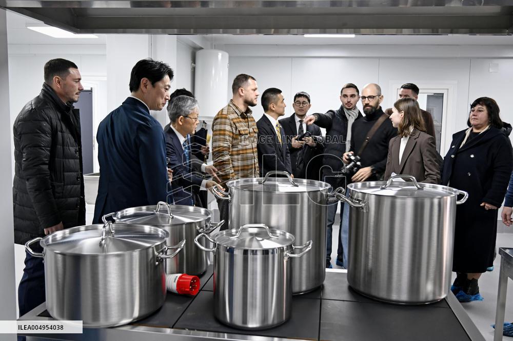 Japan-sponsored kindergarten lunch center in Ukraine