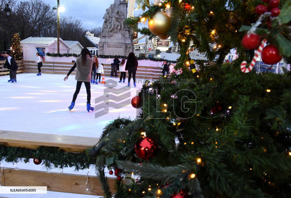 The Tuileries Christmas Markets - Paris