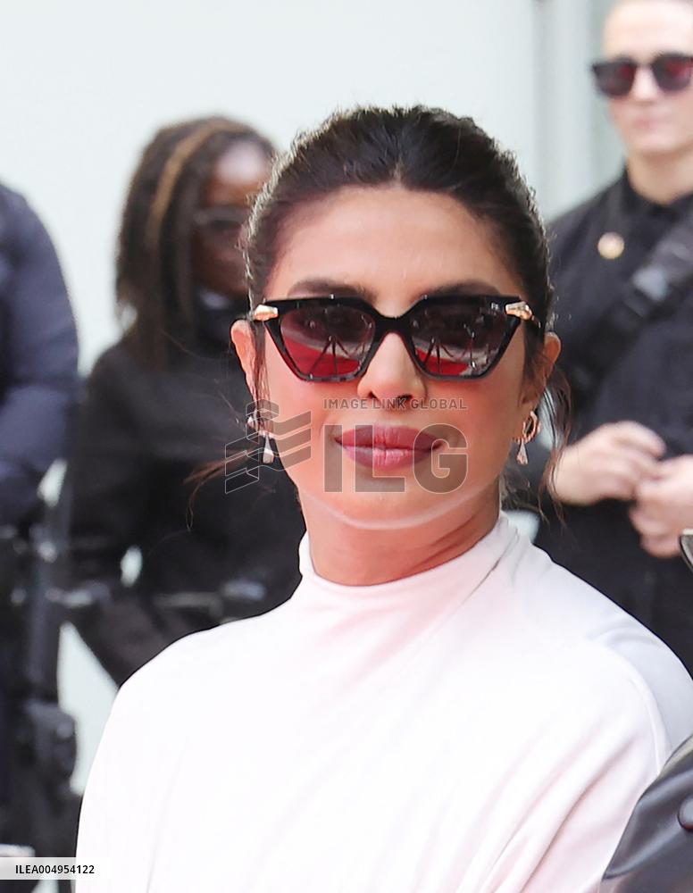 Jonas Brothers Hand And Footprint In Cement Ceremony - LA