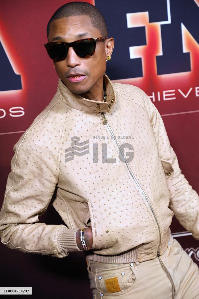 Annual Footwear News Achievement Awards FNAAs - NYC