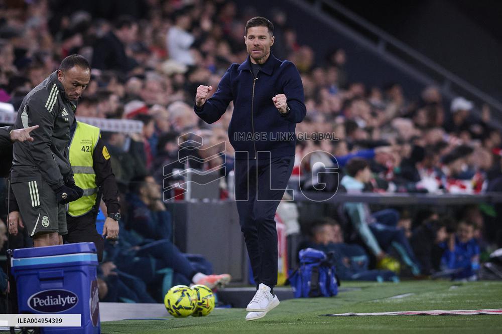 La Liga - Athletic Bilbao v Real Madrid