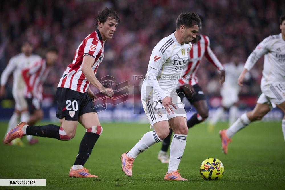 La Liga - Athletic Bilbao v Real Madrid