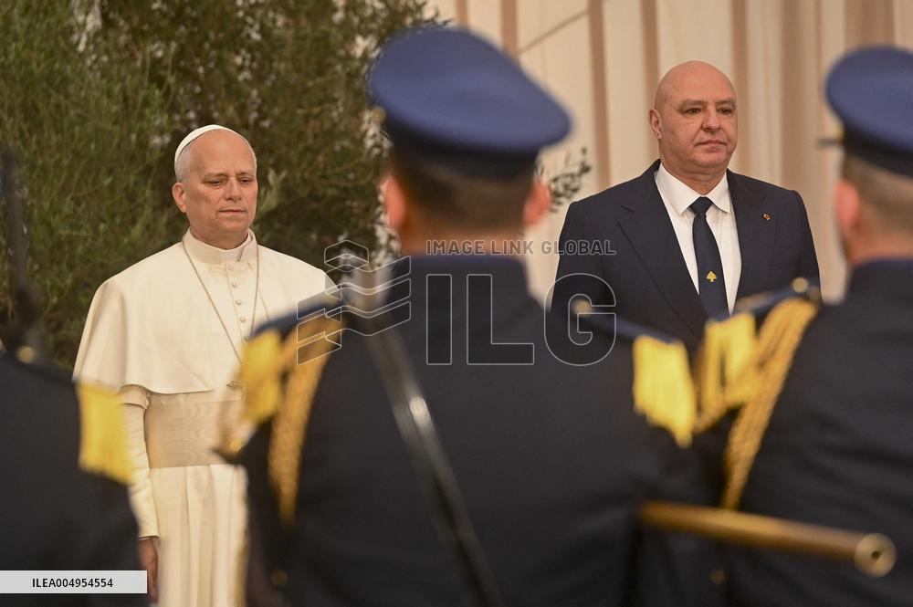 Pope Leo Xiv and Lebanon's President at A Valedictory Ceremony - Beirut