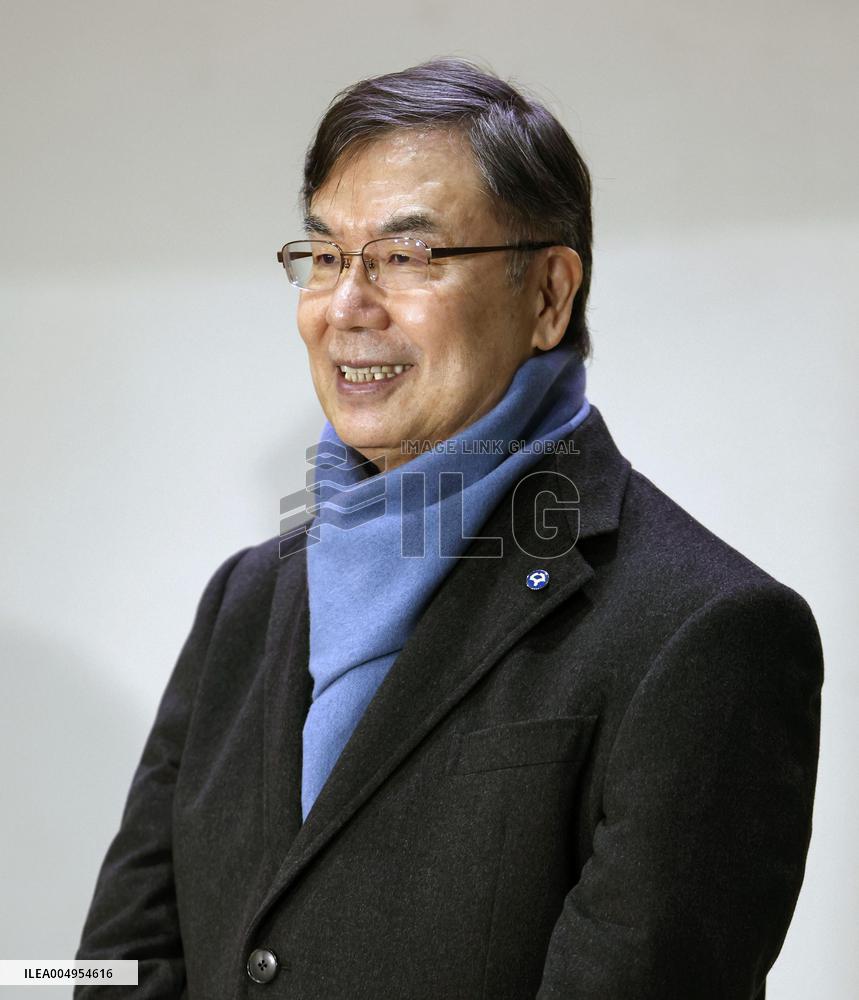 Nobel laureate Sakaguchi leaves for Stockholm