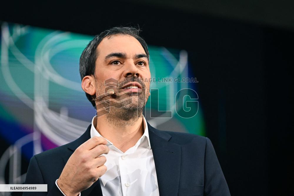 Europe Leading Conference Ai-Pulse in Paris FA