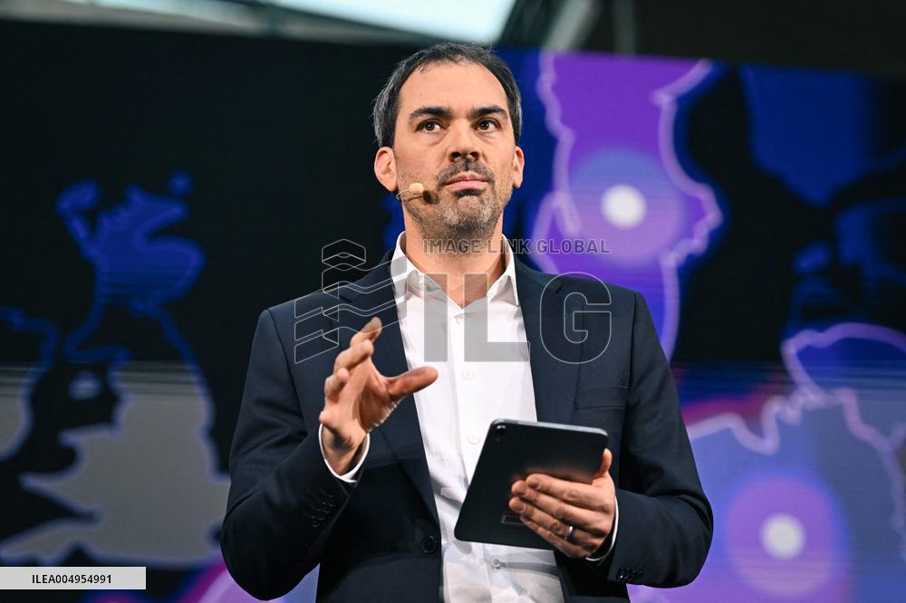 Europe Leading Conference Ai-Pulse in Paris FA