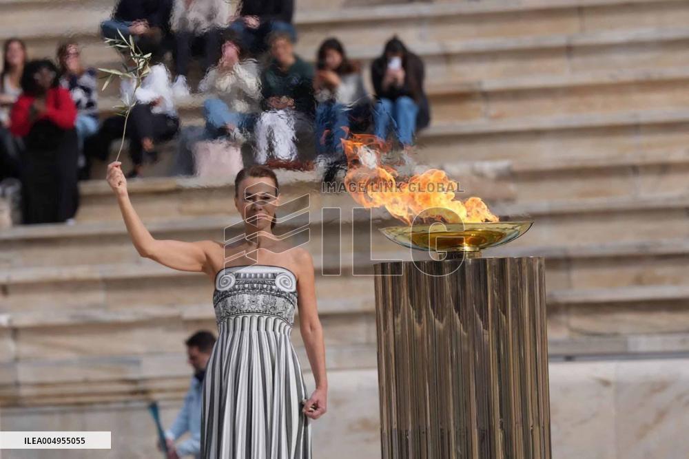 Handover of the Olympic Flame - Athens