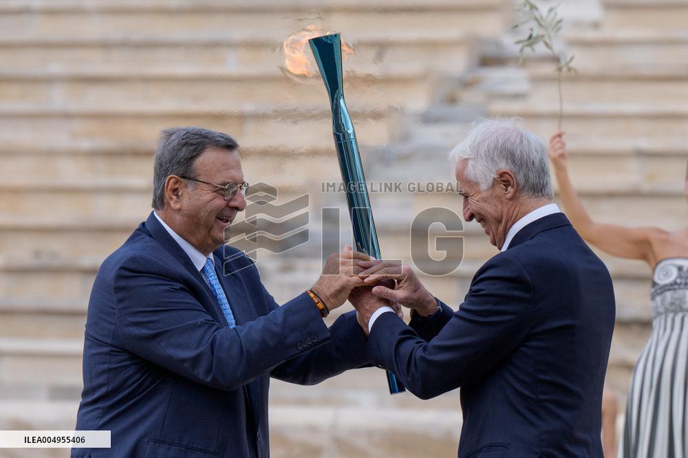 Handover of the Olympic Flame - Athens