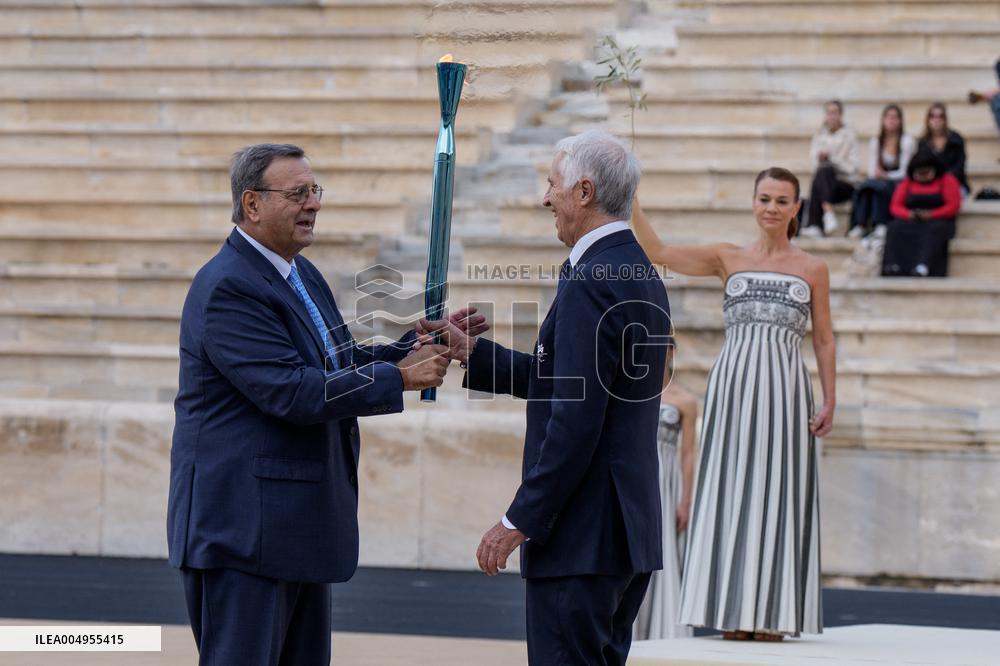 Handover of the Olympic Flame - Athens