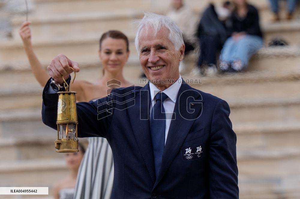 Handover of the Olympic Flame - Athens
