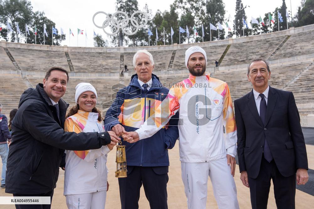Handover of the Olympic Flame - Athens