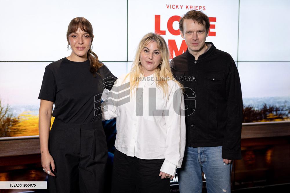 Love Me Tender Premiere - Paris AJ