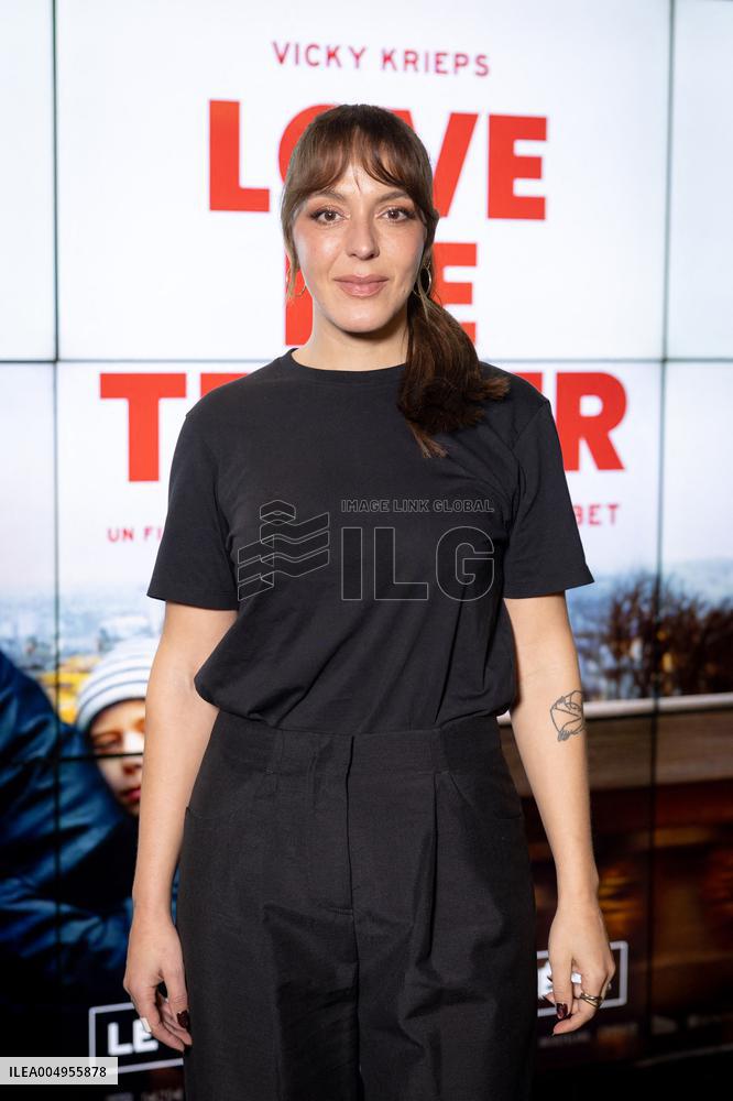 Love Me Tender Premiere - Paris AJ