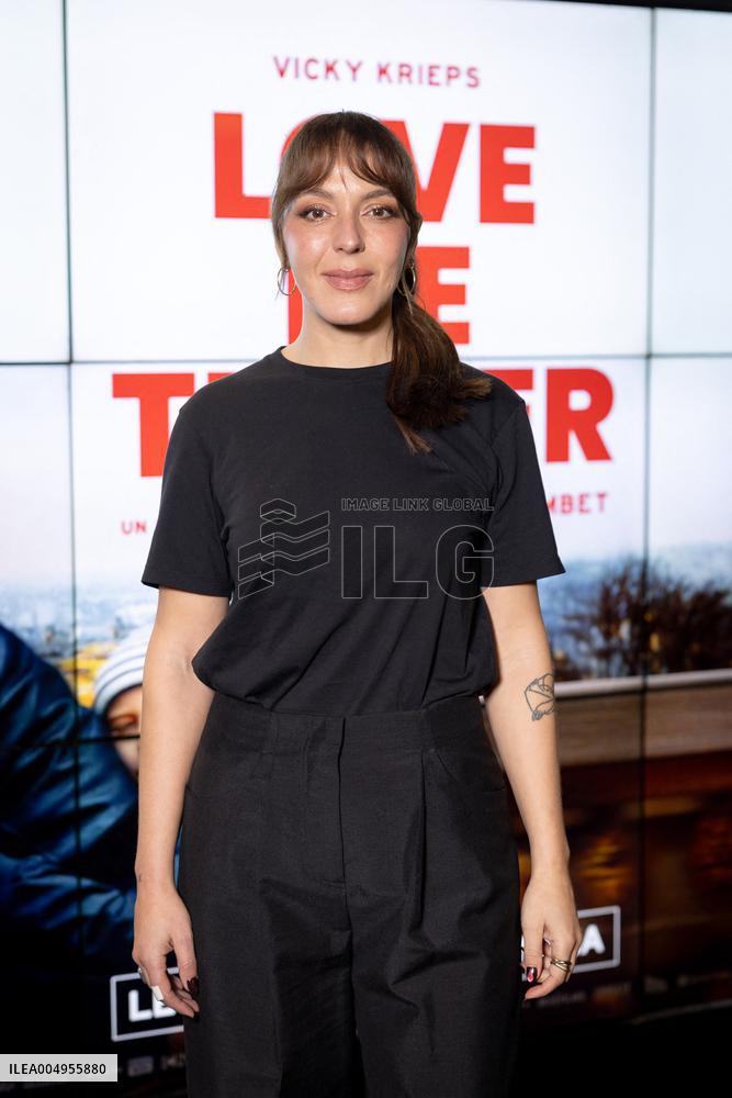 Love Me Tender Premiere - Paris AJ