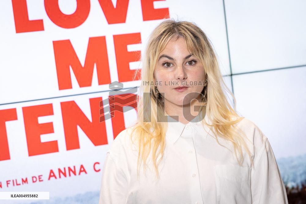 Love Me Tender Premiere - Paris AJ