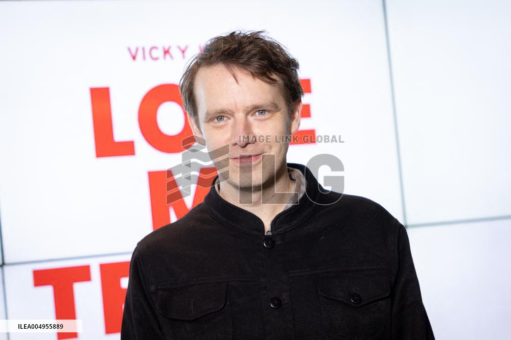 Love Me Tender Premiere - Paris AJ