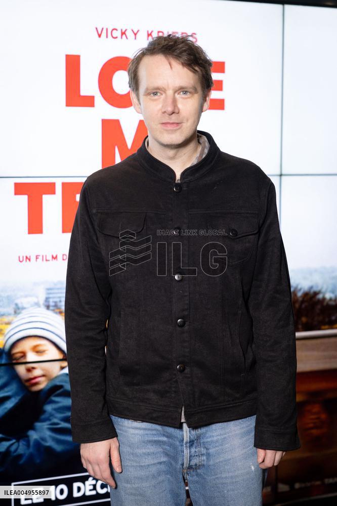 Love Me Tender Premiere - Paris AJ