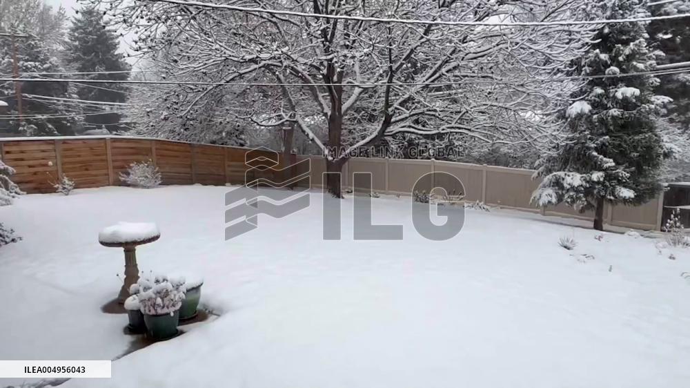 US: Snowstorm Blankets Denver Metro and Front Range 3