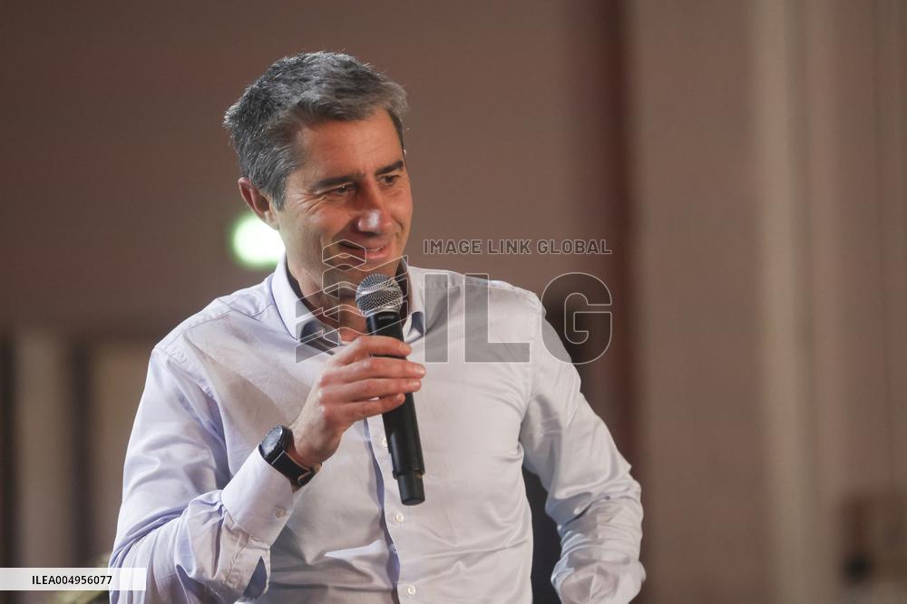 Francois Ruffin Meeting - Paris