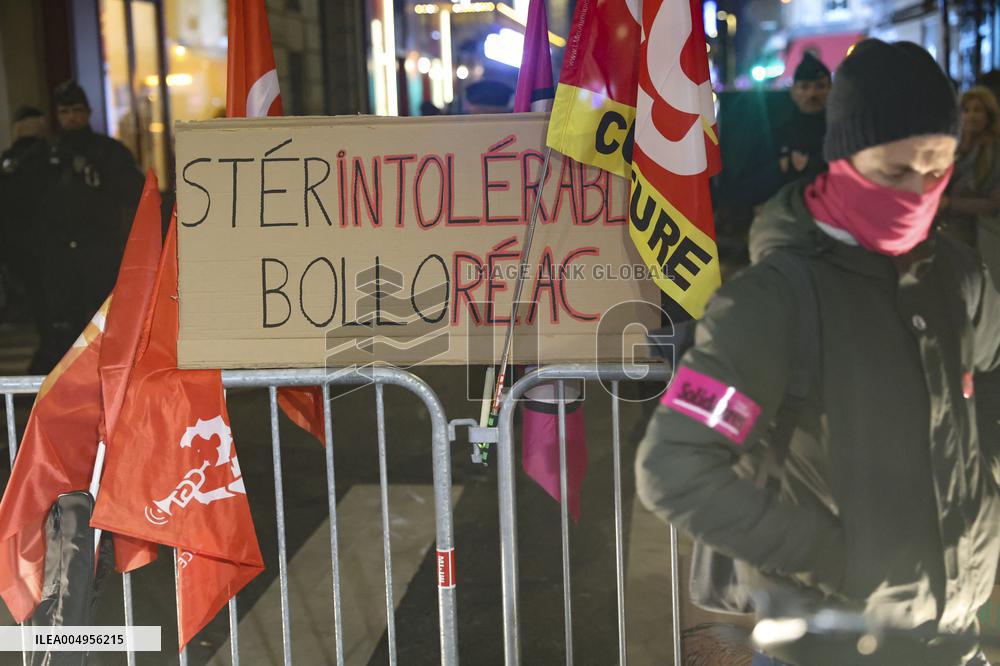 Protest Against Sterin Event La Nuit Du Bien Commun - Paris