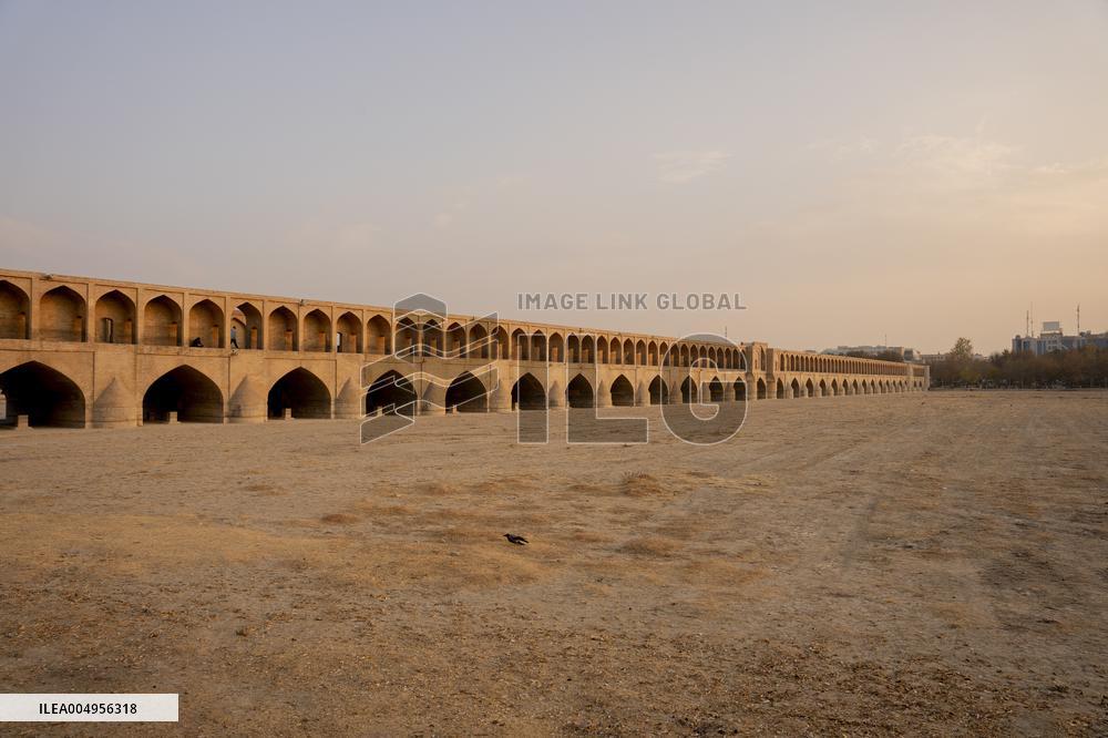 Zayanderud Riverbed Dries Up - Iran