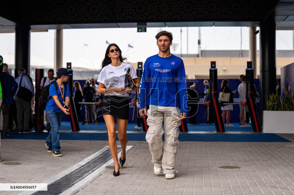 F1 Abu Dhabi Grand Prix - Paddock