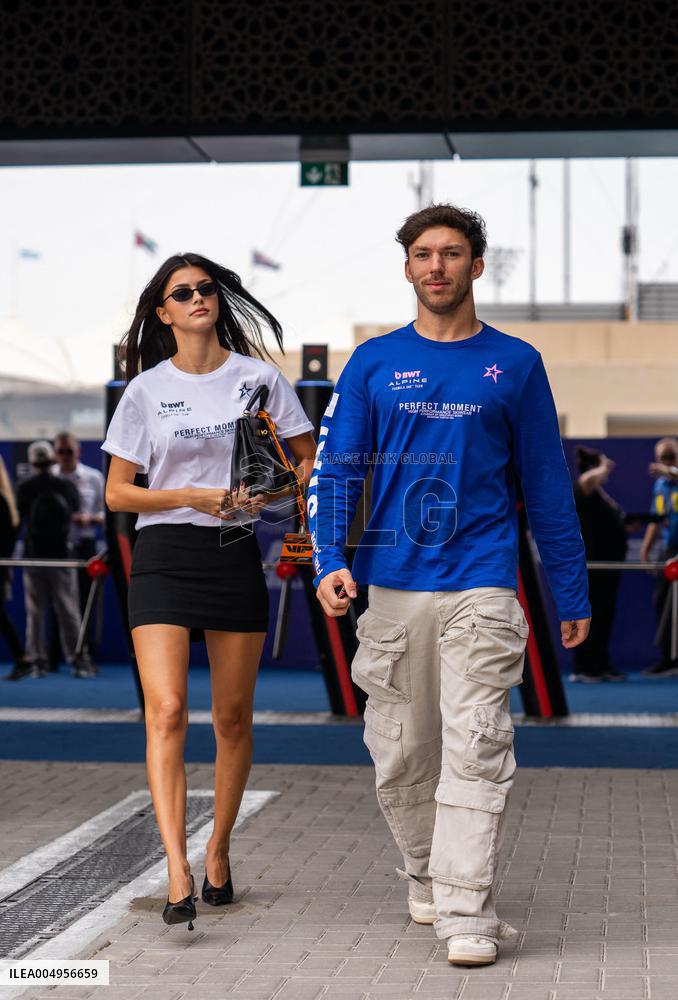F1 Abu Dhabi Grand Prix - Paddock