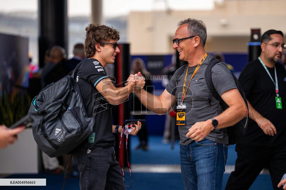 F1 Abu Dhabi Grand Prix - Paddock