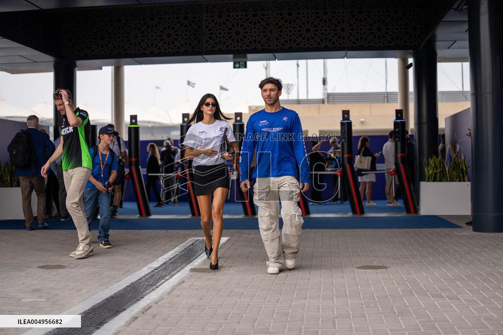 F1 Abu Dhabi Grand Prix - Paddock