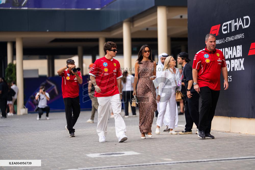F1 Abu Dhabi Grand Prix - Paddock