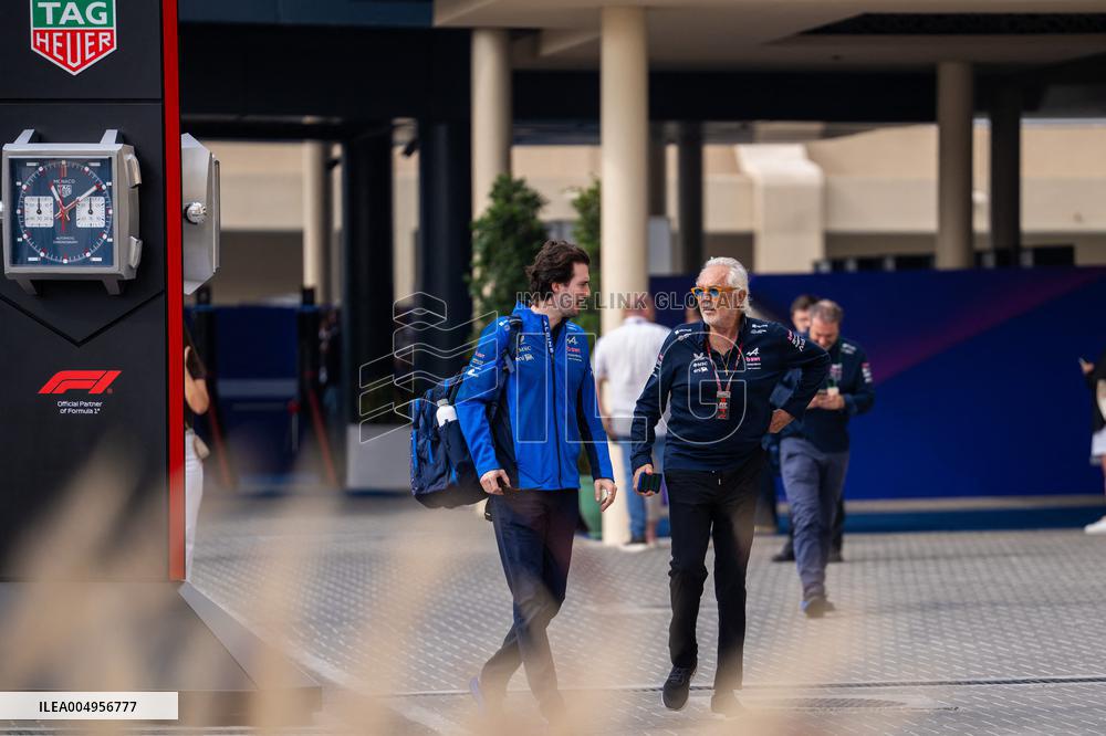 F1 Abu Dhabi Grand Prix - Paddock