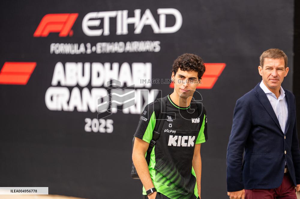 F1 Abu Dhabi Grand Prix - Paddock