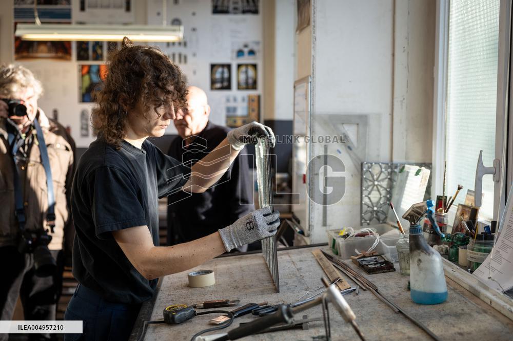 Serge Papin visit the Ateliers Duchemin - Paris
