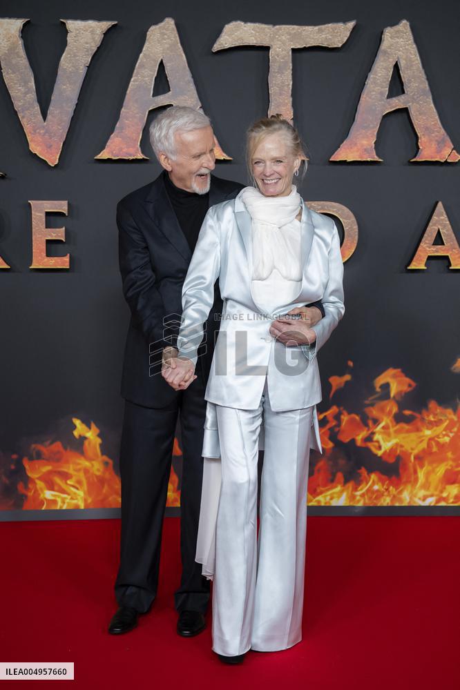 « Avatar: Fire And Ash » European Premiere - Paris
