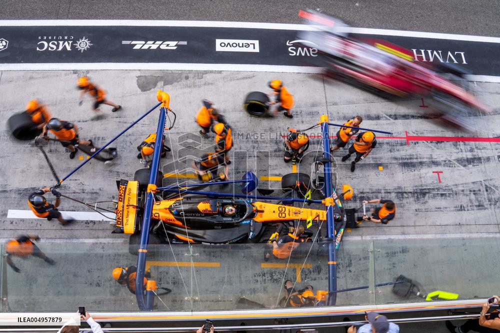 F1 Abu Dhabi Grand Prix - Practice Day