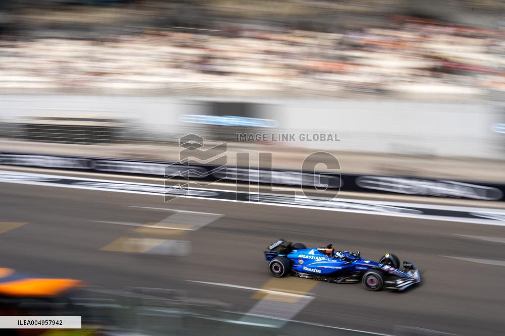 F1 Abu Dhabi Grand Prix - Practice Day