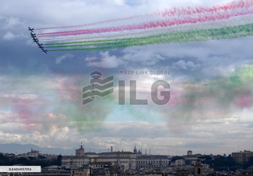 Italian Aerobatic Squad Frecce Tricolori Flies Over Rome - Italy