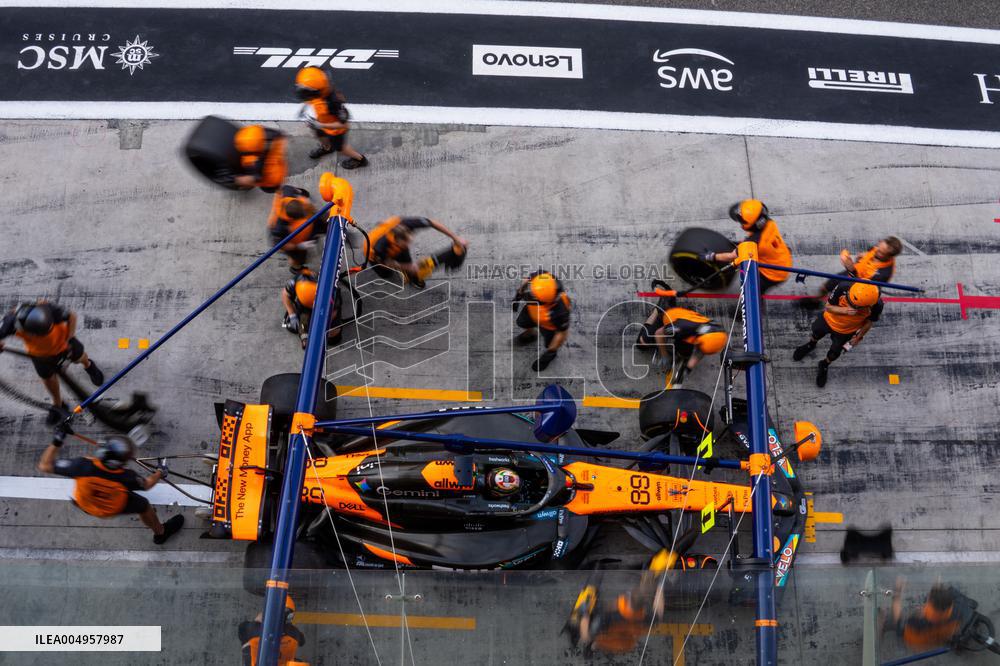 F1 Abu Dhabi Grand Prix - Practice Day