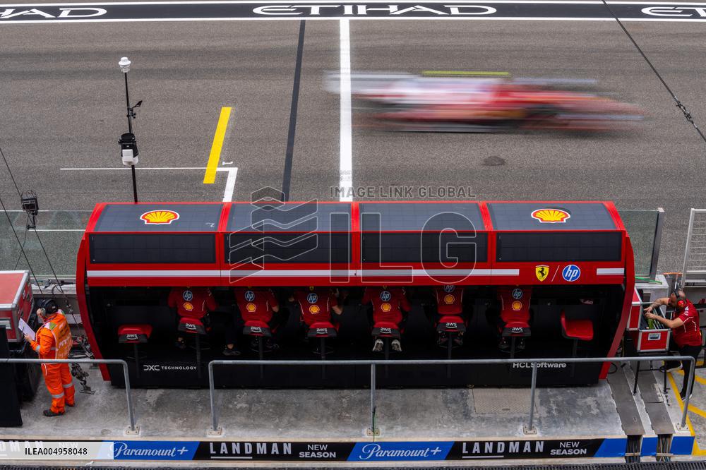 F1 Abu Dhabi Grand Prix - Practice Day