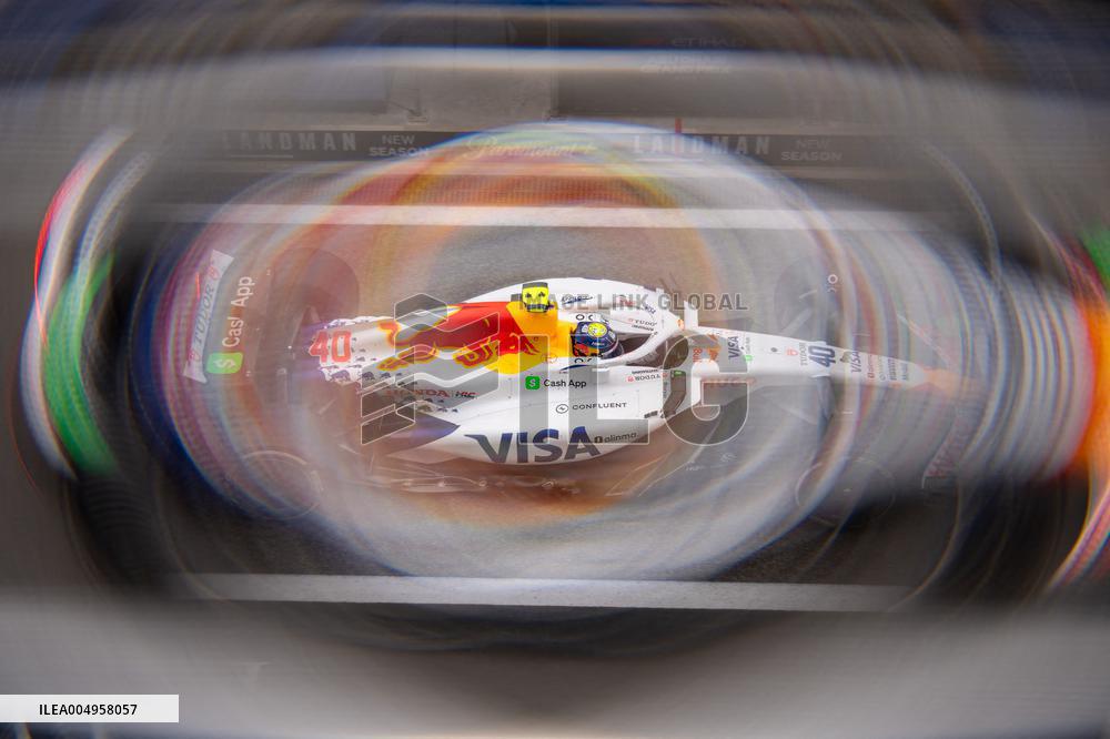 F1 Abu Dhabi Grand Prix - Practice Day