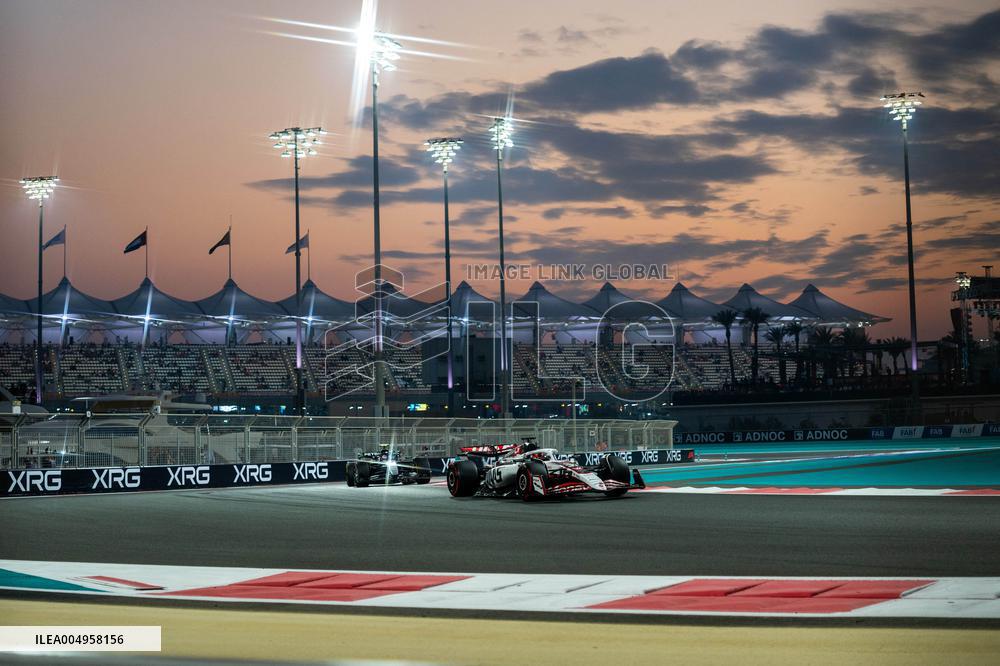 F1 Abu Dhabi Grand Prix - Practice Day