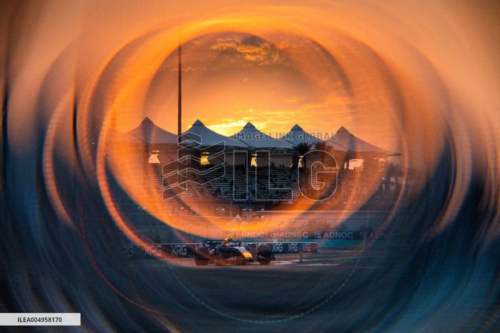 F1 Abu Dhabi Grand Prix - Practice Day