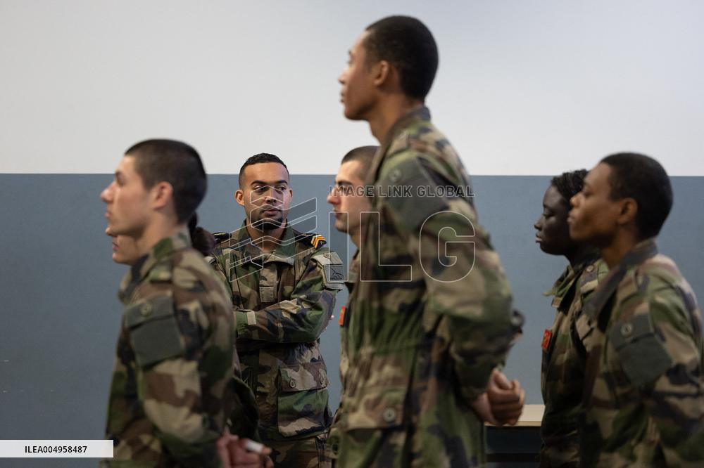 Immersion day on the implementation of National Service within the Air and Space Force - Orange