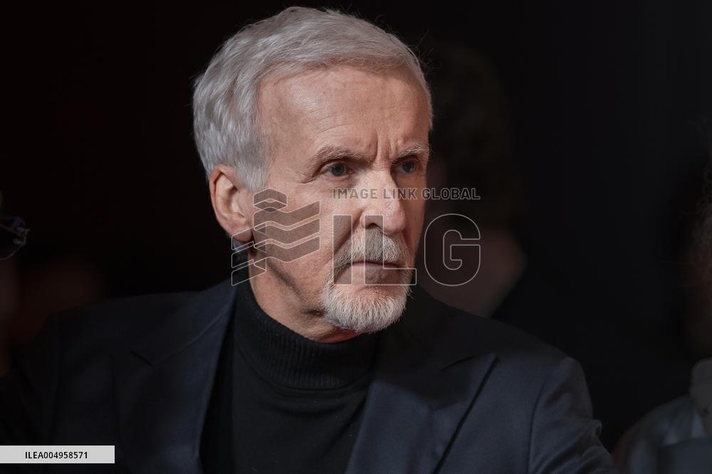 « Avatar: Fire And Ash » European Premiere - Paris