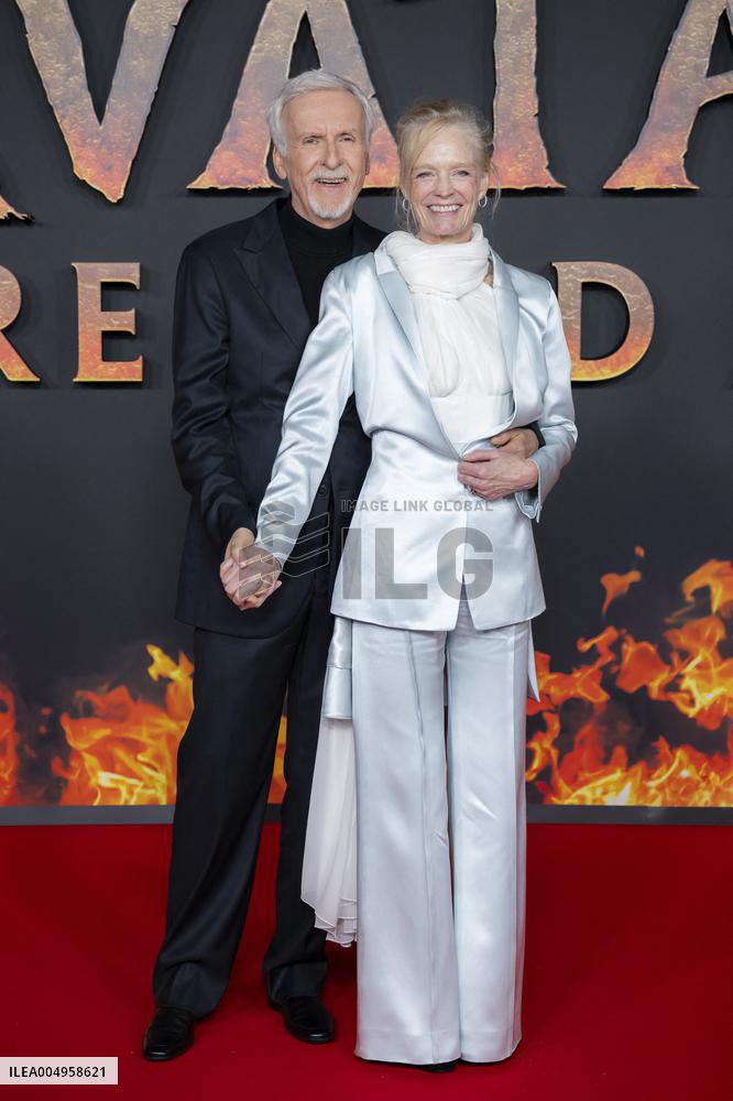 « Avatar: Fire And Ash » European Premiere - Paris