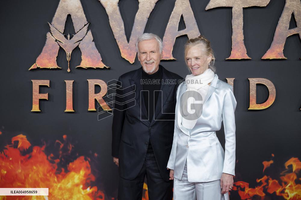 « Avatar: Fire And Ash » European Premiere - Paris
