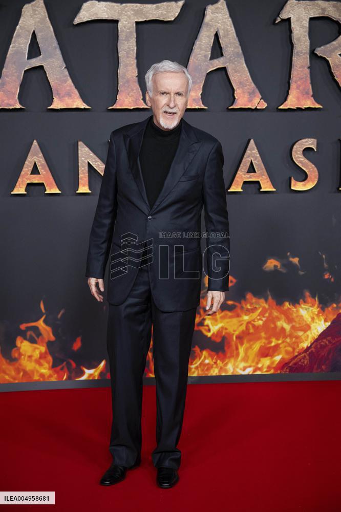 « Avatar: Fire And Ash » European Premiere - Paris
