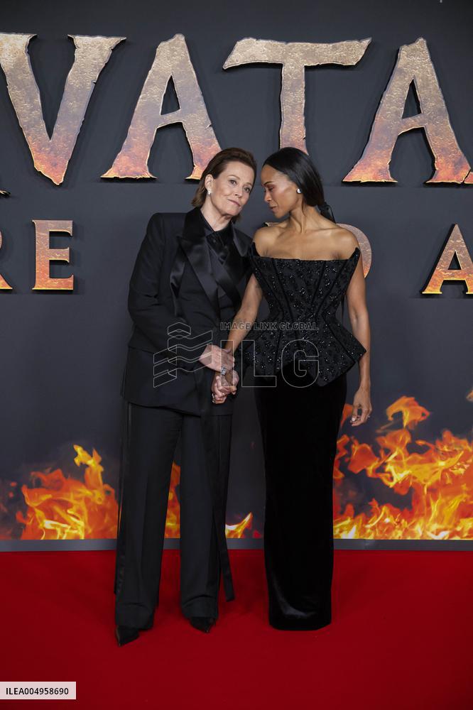 « Avatar: Fire And Ash » European Premiere - Paris