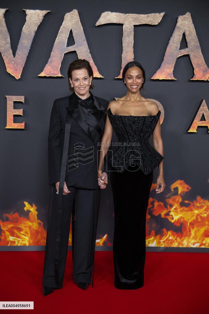« Avatar: Fire And Ash » European Premiere - Paris